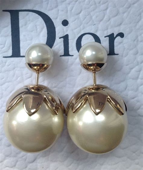 christian dior pearl earrings replica